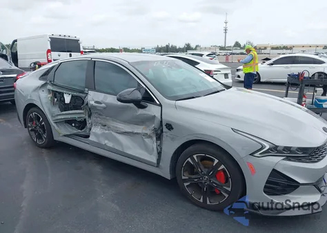 2024 Kia K5 Gt-Line z USA, uszkodzony, nr VIN 5XXG64J25RG254240